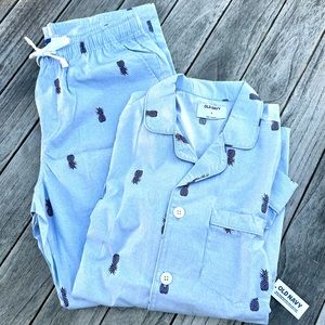Old Navy Men’s Pajama Set